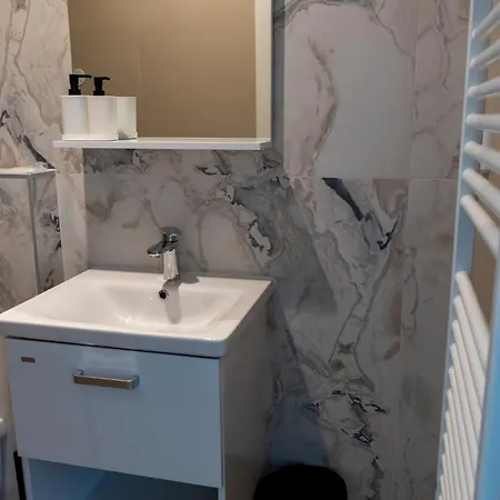 Lejlighed Baden Basanija, Umag-with Sea View, Parking And 300m From The Bašanija