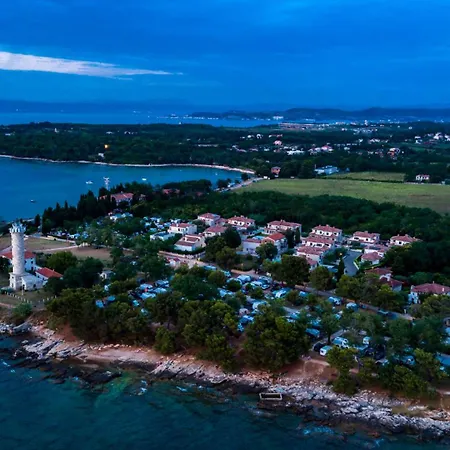 Baden Basanija, Umag-with Sea View, Parking And 300m From The Basanija