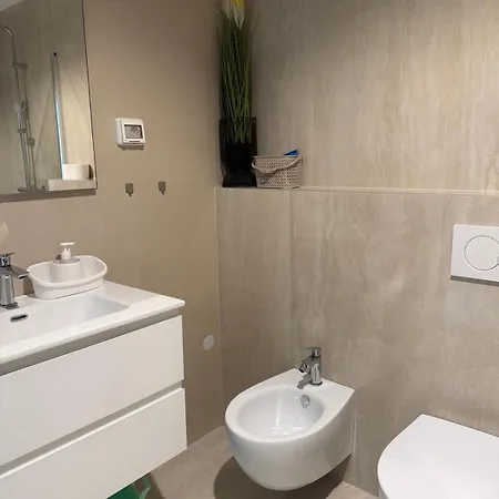 Baden Basanija, Umag-with Sea View, Parking And 300m From The Apartment *