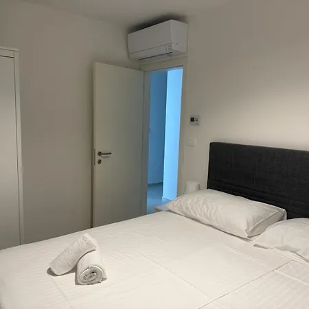 Baden Basanija, Umag-with Sea View, Parking And 300m From The *